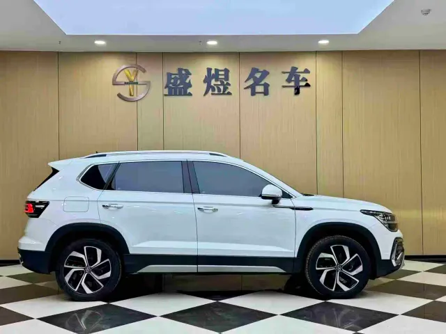 Volkswagen Tharu — Фото автомобиля 3
