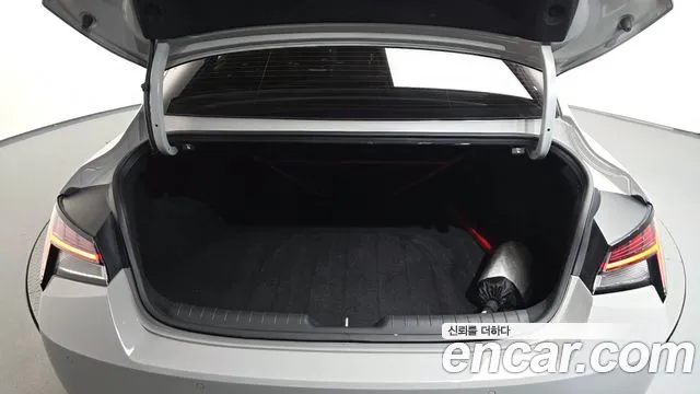 Hyundai AVANTE — Фото автомобиля 15