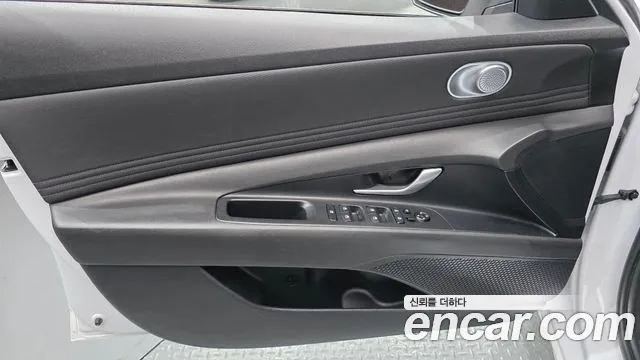 Hyundai Avante — Фото автомобиля 13