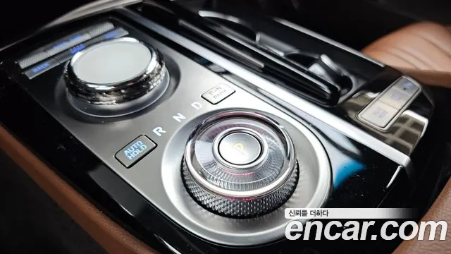 Genesis G80 RG3 — Фото автомобиля 12