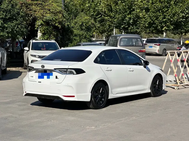 Toyota Corolla — Фото автомобиля 4