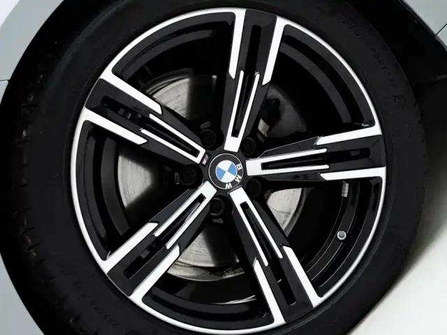 BMW 4 Series — Фото автомобиля 5