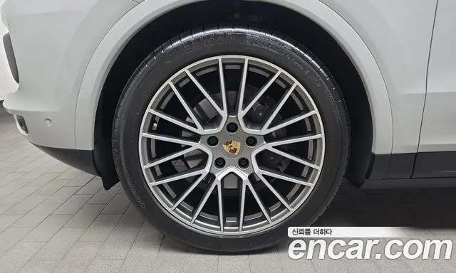 Porsche Cayenne PO536 — Фото автомобиля 5