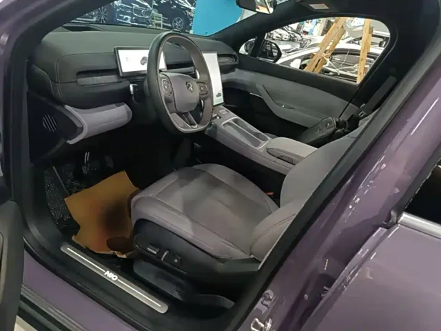 Nio EC6 — Фото автомобиля 14