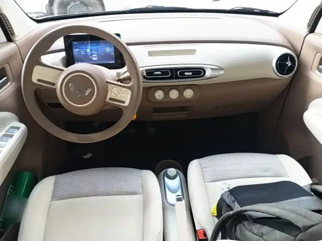 Wuling Hongguang Mini EV — Фото автомобиля 9