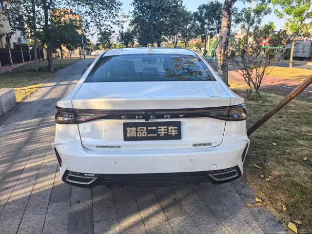 Chery Arrizo 8 — Фото автомобиля 11