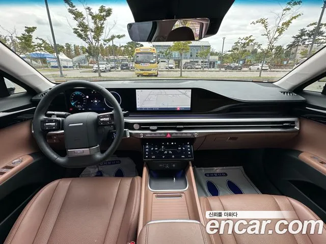 Hyundai Grandeur Grandeur (GN7) 2.5 Бензин 2WD — Фото автомобиля 11