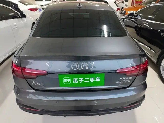 Audi A4L — Фото автомобиля 5
