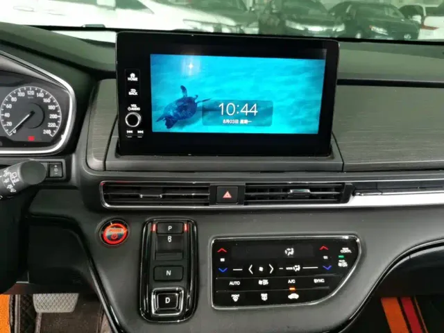 Honda Elysion — Фото автомобиля 12