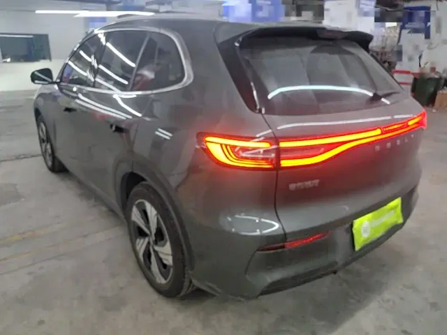 Geely Galaxy E5 — Фото автомобиля 22