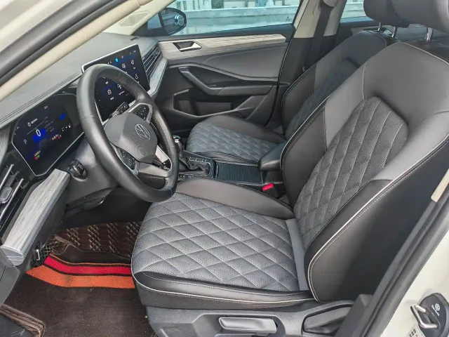 Volkswagen Sagitar — Фото автомобиля 4