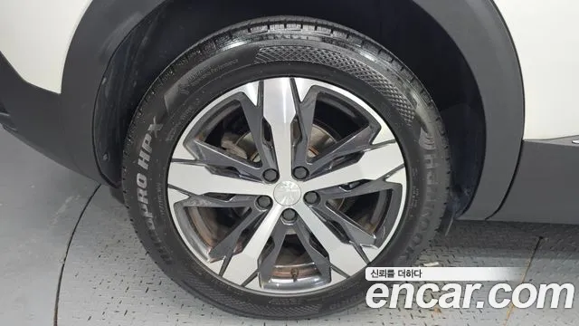 Peugeot 3008 — Фото автомобиля 5