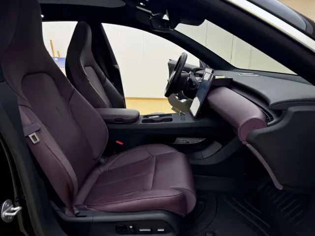 Nio ET5 Touring — Фото автомобиля 11