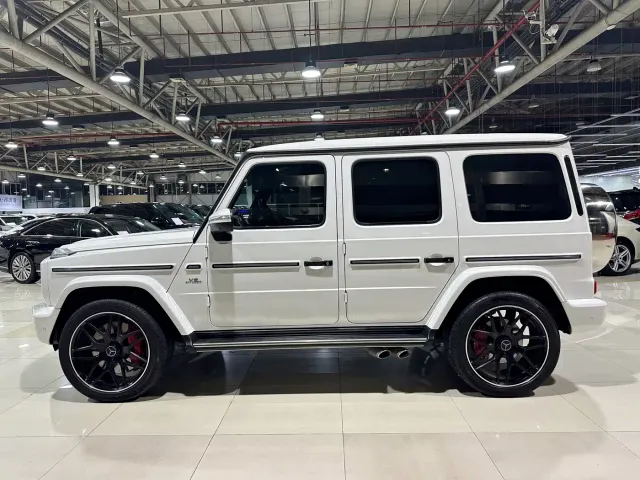 Mercedes-Benz G-Class — Фото автомобиля 4
