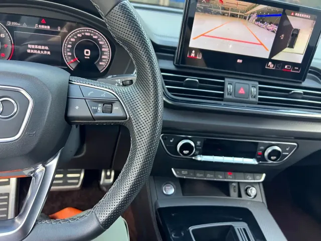 Audi Audi Q5L 2024 Model 45 TFSI Luxury Dynamic — Фото автомобиля 13