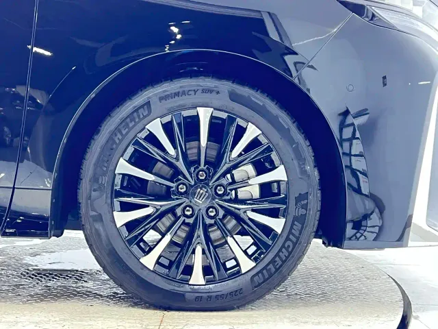 Toyota Vellfire — Фото автомобиля 27