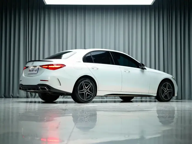 Mercedes-Benz C-Class — Фото автомобиля 9