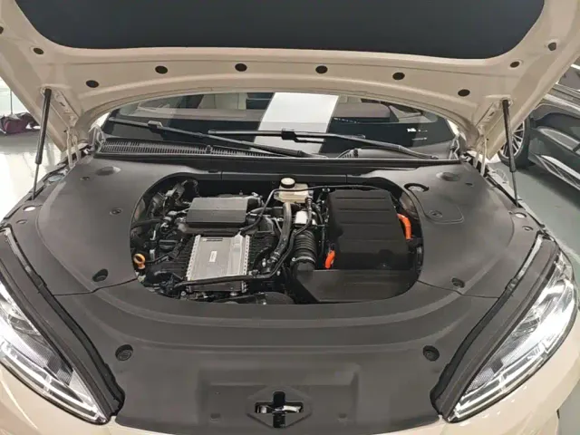 BYD Seal 07 DM-i — Фото автомобиля 19