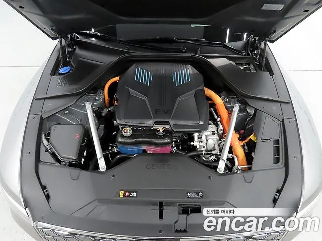 Genesis G80 Electrified G80 (RG3) — Фото автомобиля 19