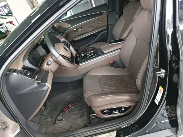 BYD Han — Фото автомобиля 14