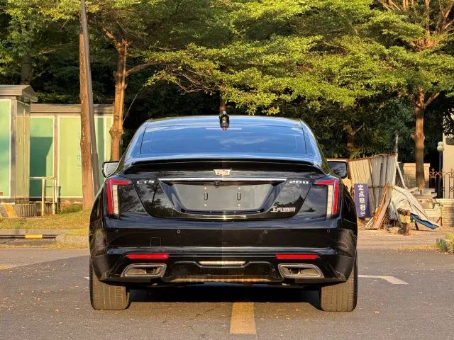 Cadillac CT5 — Фото автомобиля 5