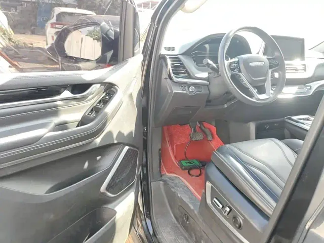 Maxus G20 — Фото автомобиля 15