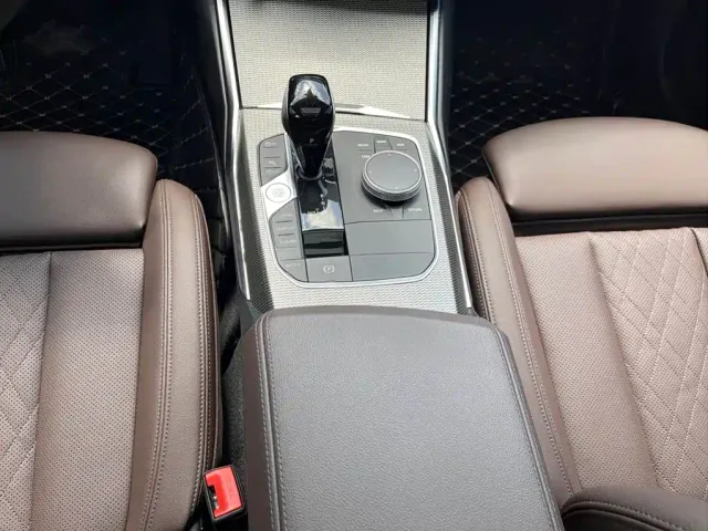 BMW 3 Series — Фото автомобиля 16