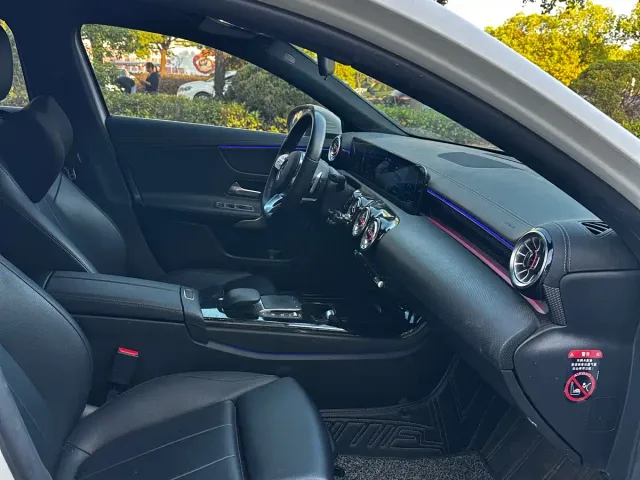 Mercedes-Benz A-Class — Фото автомобиля 9