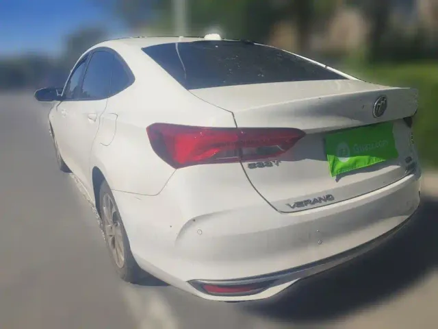 Buick Verano — Фото автомобиля 4