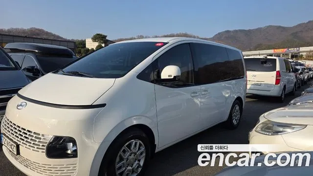 Hyundai Staria — Фото автомобиля 9