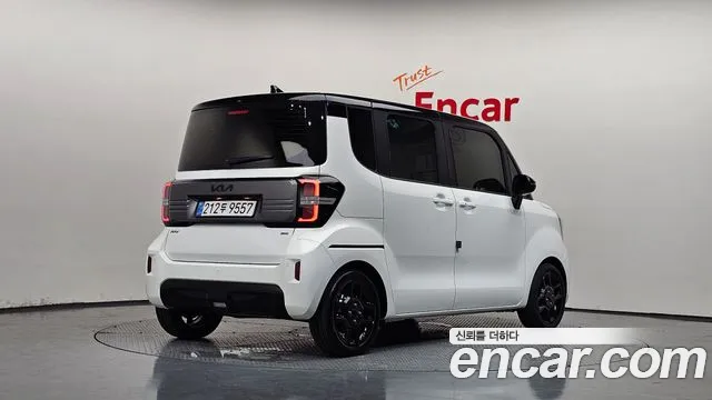 Kia RAY Новый Kia Ray Signature X Line — Фото автомобиля 2