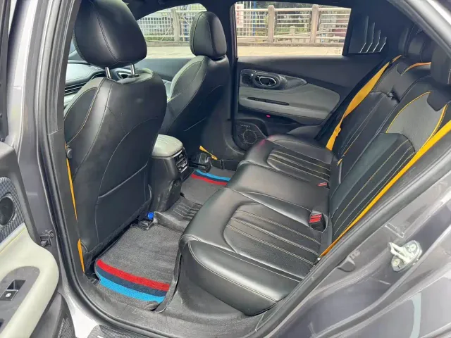 GAC Trumpchi Emkoo — Фото автомобиля 8