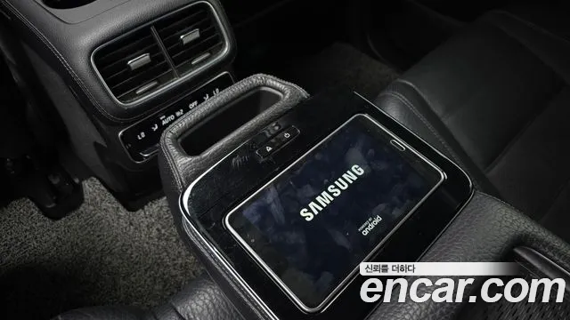 Mercedes-Benz GLS-Class — Фото автомобиля 18