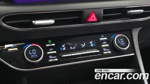 Hyundai Sonata Sonata (DN8) 2.0 LPG(Для проката) — Фото автомобиля 19