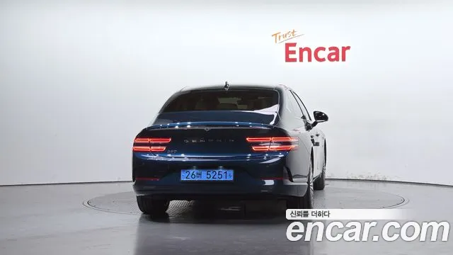 Genesis G80 — Фото автомобиля 3