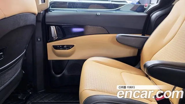 Kia Canival Carnival 4 поколение Дизель 9 мест Signature — Фото автомобиля 21