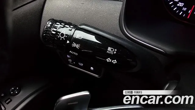 Hyundai Tucson Tucson (NX4) Дизель 2.0 2WD — Фото автомобиля 17