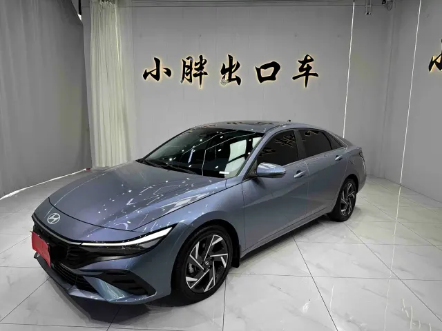 Фотография автомобиля — Hyundai Elantra