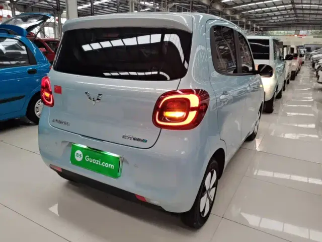 Wuling Hongguang Mini EV — Фото автомобиля 6
