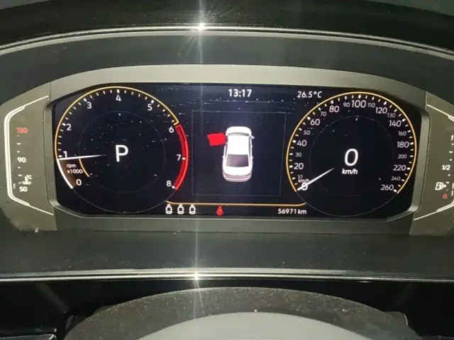 Volkswagen Passat — Фото автомобиля 11
