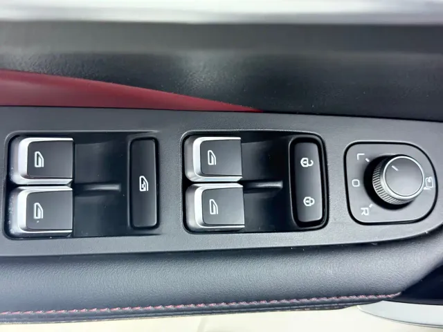 Geely Binyue — Фото автомобиля 14