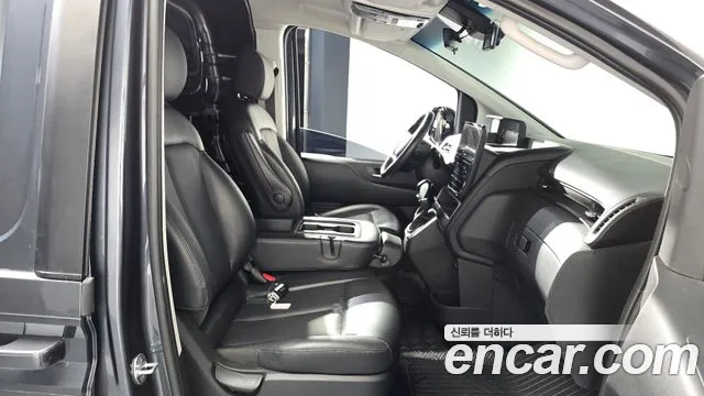 Hyundai Staria Staria Карго 3 места — Фото автомобиля 23