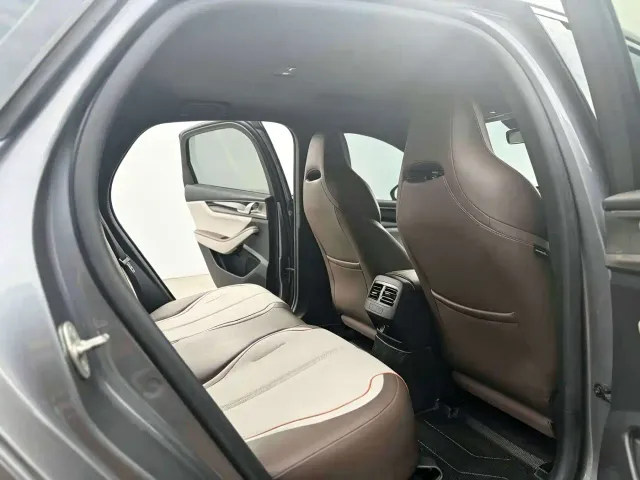 BYD Qin PLUS — Фото автомобиля 6