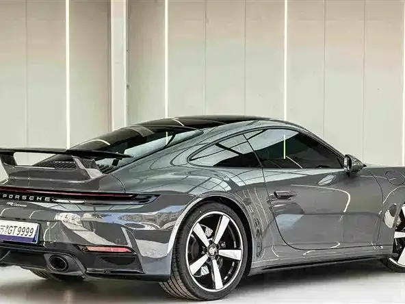 Porsche 911 — Фото автомобиля 5
