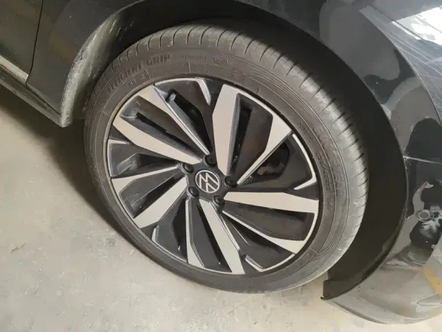 Volkswagen Passat — Фото автомобиля 6