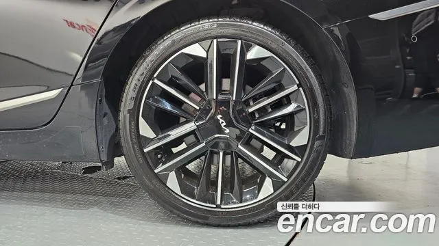 Kia K8 The New K8 2.5 Бензин 2WD — Фото автомобиля 20