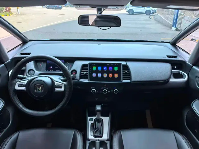 Honda Fit — Фото автомобиля 9