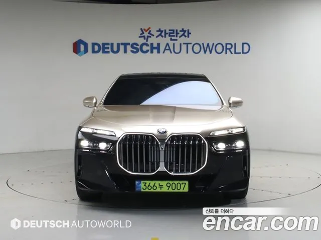 BMW 7-Series 7 серия (G70) — Фото автомобиля 3