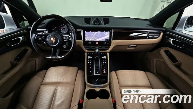 Porsche Macan — Фото автомобиля 7