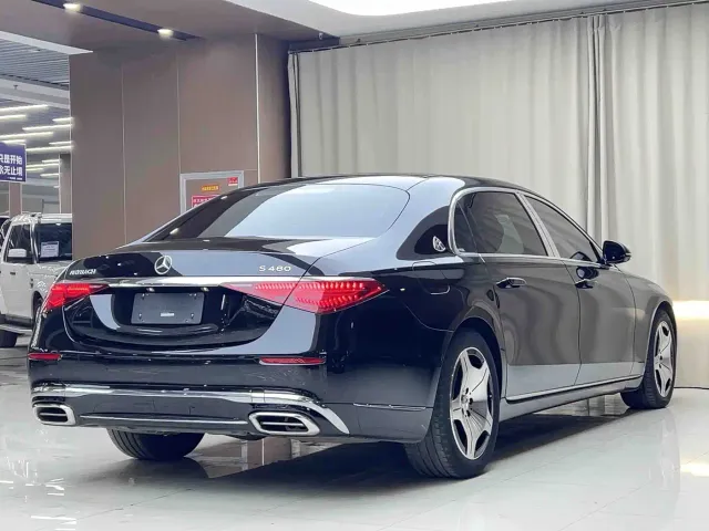 Mercedes-Benz Maybach S-Class — Фото автомобиля 12